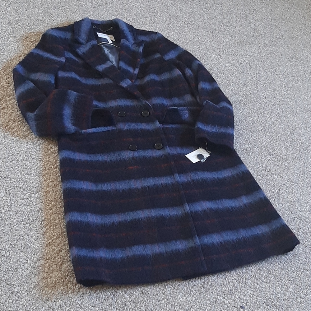 New BCBGeneration Wool Plaid Long Coat. - Picture 7 of 15